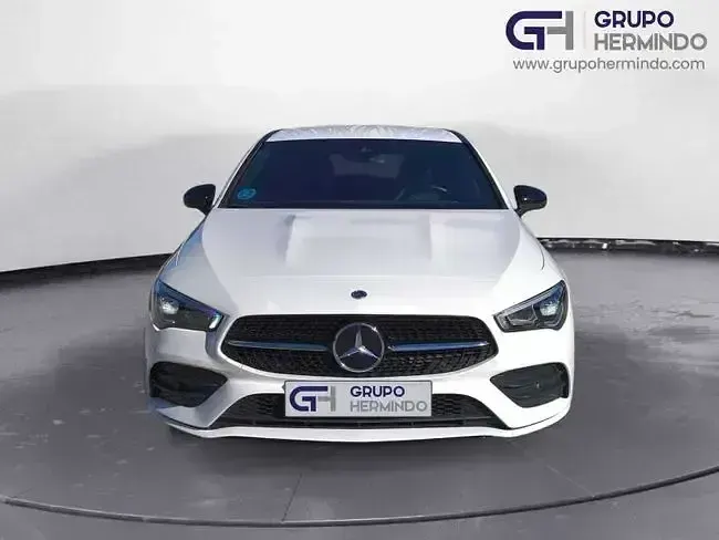 Używany Mercedes CLA200 Shooting Brake AMG line 150 KM (110 kW) 2021 Biały Kombi