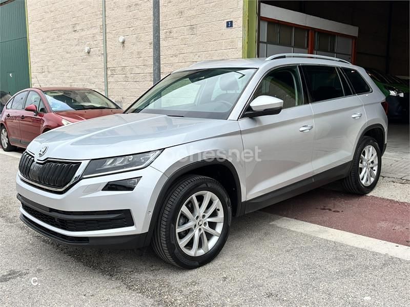 Gris / plata Usado 2020 Skoda Kodiaq Ambition SUV | 21.900 € (Buen precio) - Imagen 1/4