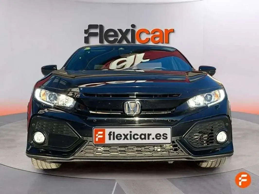 Usado Honda Civic Elegance 120 CV (88 kW) 2018 Negro Utilitario