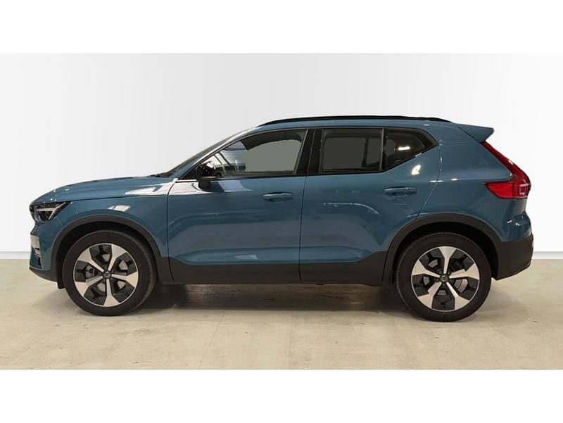 Usado Volvo XC40 Ultra 163 CV (119 kW) 2024 Azul SUV