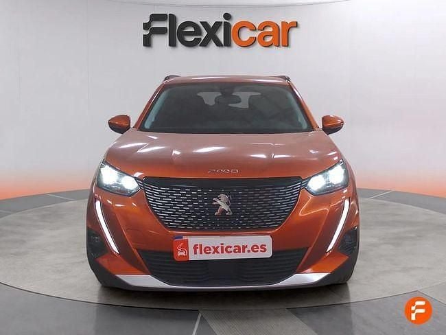 Usado Peugeot 2008 Allure 130 CV (95 kW) 2020 Naranja SUV