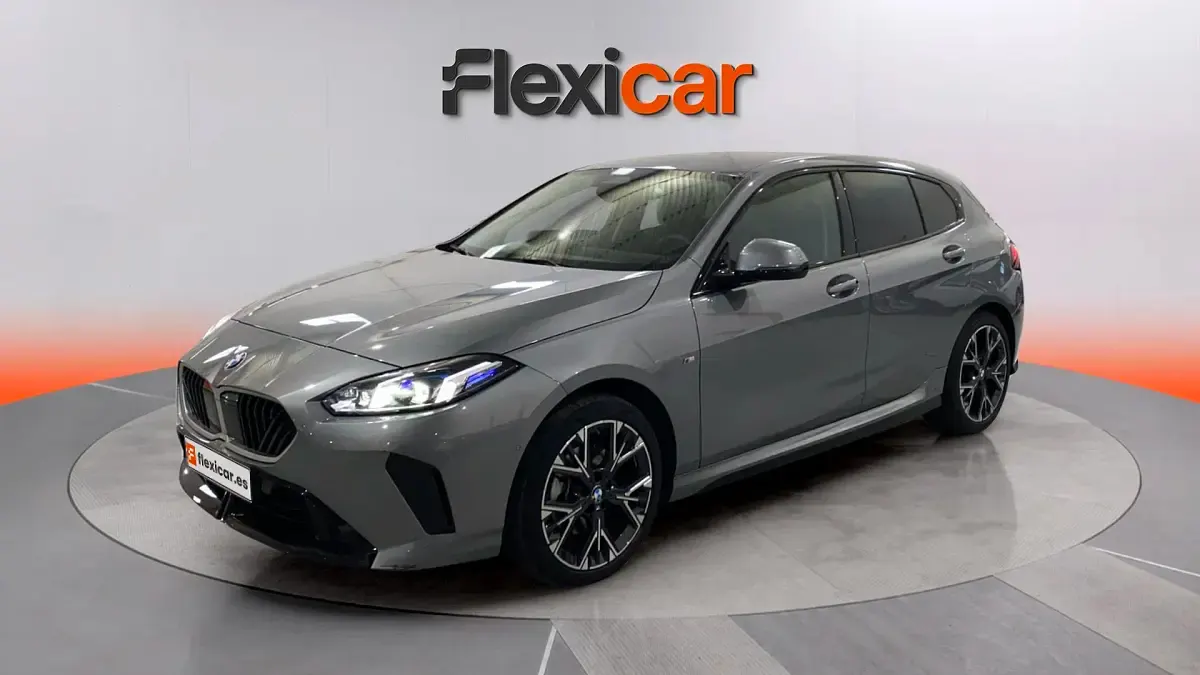 Usado BMW 120 163 CV (119 kW) 2025 Gris Utilitario