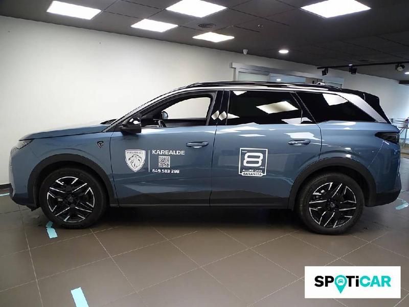 Usado Peugeot 5008 GT 136 CV (100 kW) 2024 Azul SUV