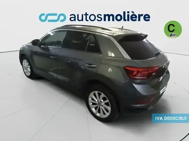 Usado VW T-Roc Life 150 CV (110 kW) 2022 Gris SUV