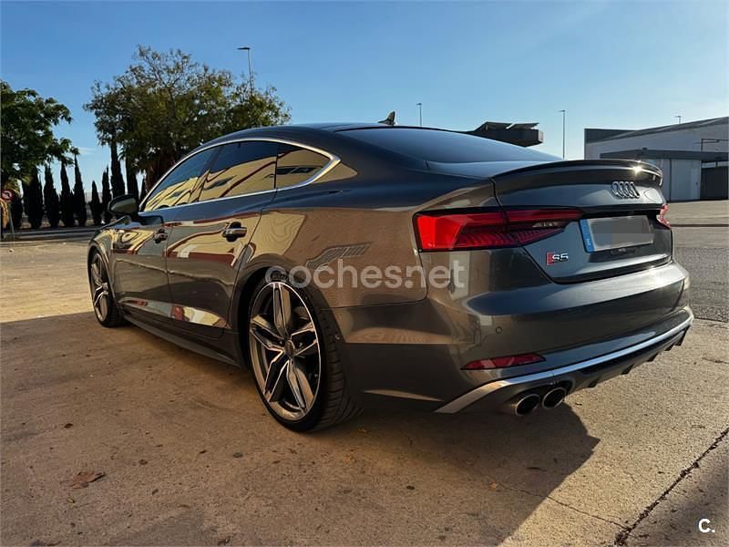 Usado Audi A5 Sportback Ambiente 354 CV (260 kW) 2017 Gris / plata Utilitario