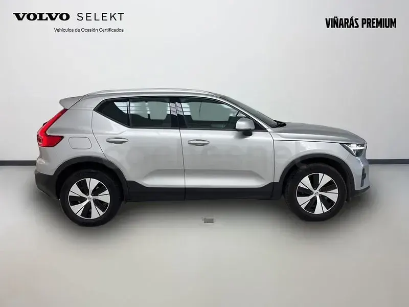 Usado Volvo XC40 Core 163 CV (119 kW) 2025 Plateado SUV