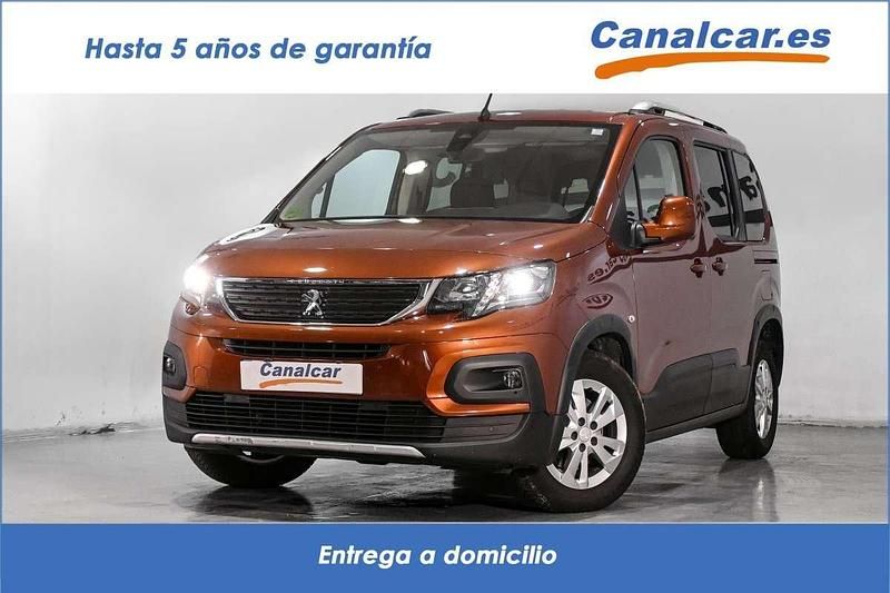 Usado Peugeot Rifter Allure 131 CV (96 kW) 2020 Marrón Monovolumen