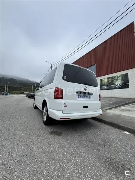 Usado VW Multivan Startline 140 CV (102 kW) 2015 Blanco Monovolumen