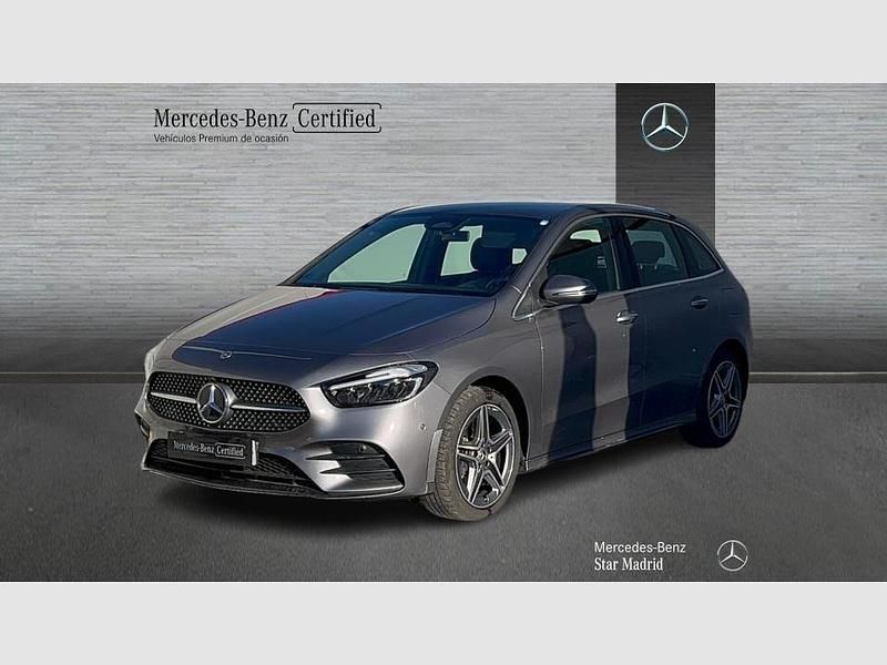 Usado Mercedes B250e AMG line 218 CV (160 kW) 2025 Gris / plata Monovolumen