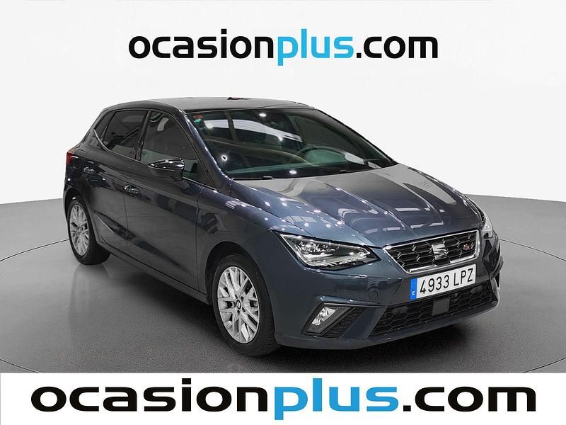 Usado Seat Ibiza FR 110 CV (80 kW) 2021 Gris Utilitario