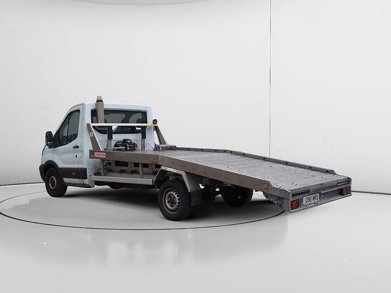 Usado Ford Transit Ambiente 130 CV (95 kW) 2018 Blanco Berlina