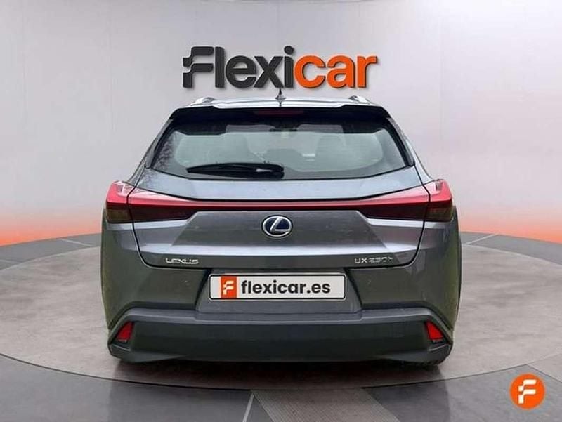 Usado Lexus UX 250h Business Edition 184 CV (135 kW) 2021 Gris SUV
