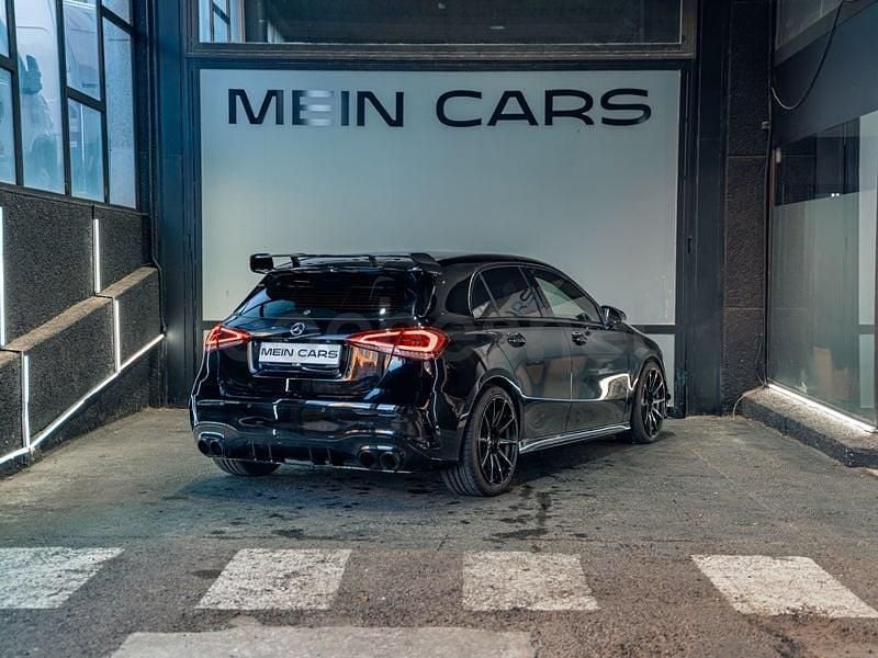 Usado Mercedes A250 AMG line 224 CV (164 kW) 2019 Negro Berlina