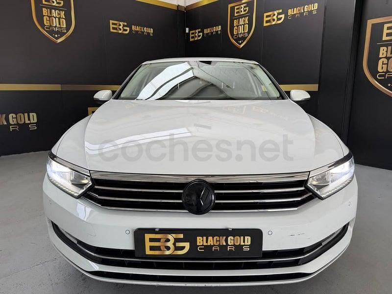 Usado VW Passat Sportline 150 CV (110 kW) 2016 Blanco Berlina
