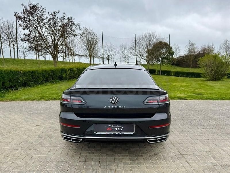 Usado VW Arteon R-line 150 CV (110 kW) 2023 Gris / plata Berlina