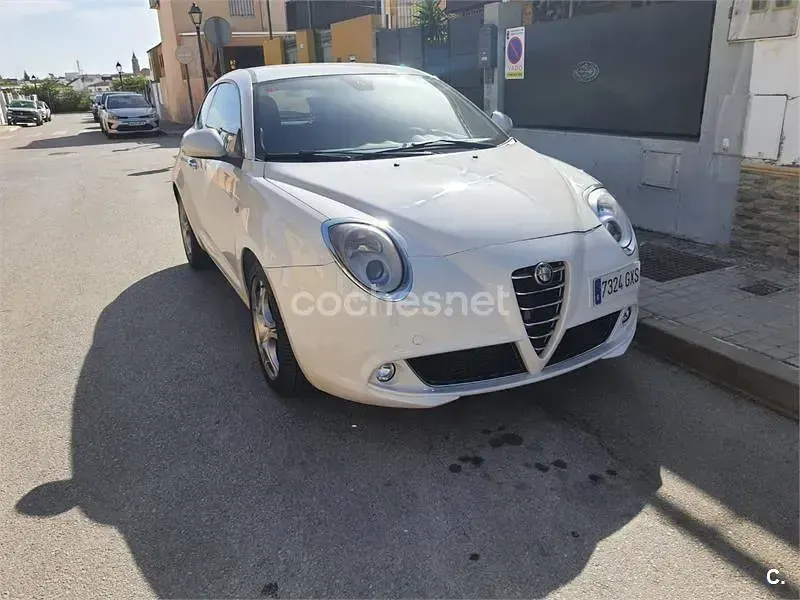 Usado Alfa Romeo MiTo Distinctive 120 CV (88 kW) 2010 Blanco Utilitario