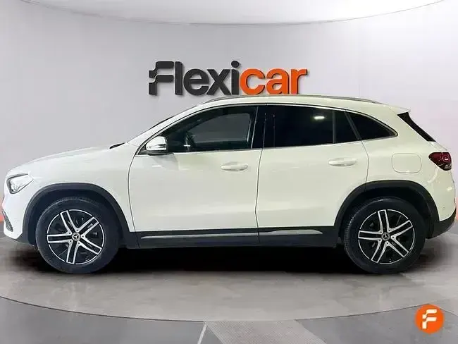 Usado Mercedes GLA200 150 CV (110 kW) 2020 Blanco SUV