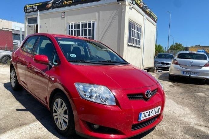 Usado 2008 Toyota Auris | 3499 € (Buen precio) - Imagen 1/4