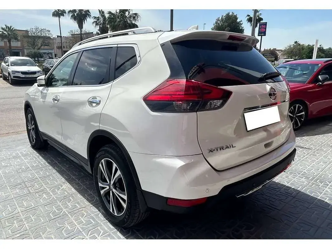 Usado Nissan X-Trail N-Connecta 150 CV (110 kW) 2019 Blanco SUV