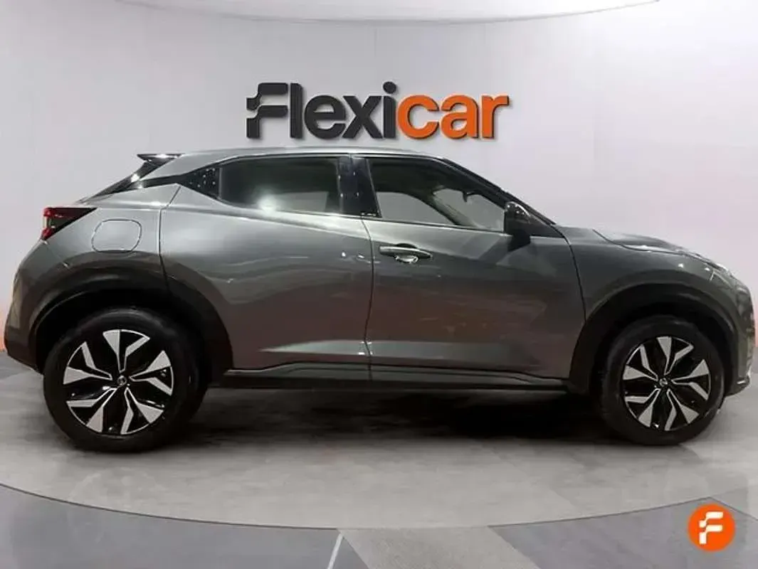 Usado Nissan Juke Acenta 114 CV (83 kW) 2021 Gris SUV