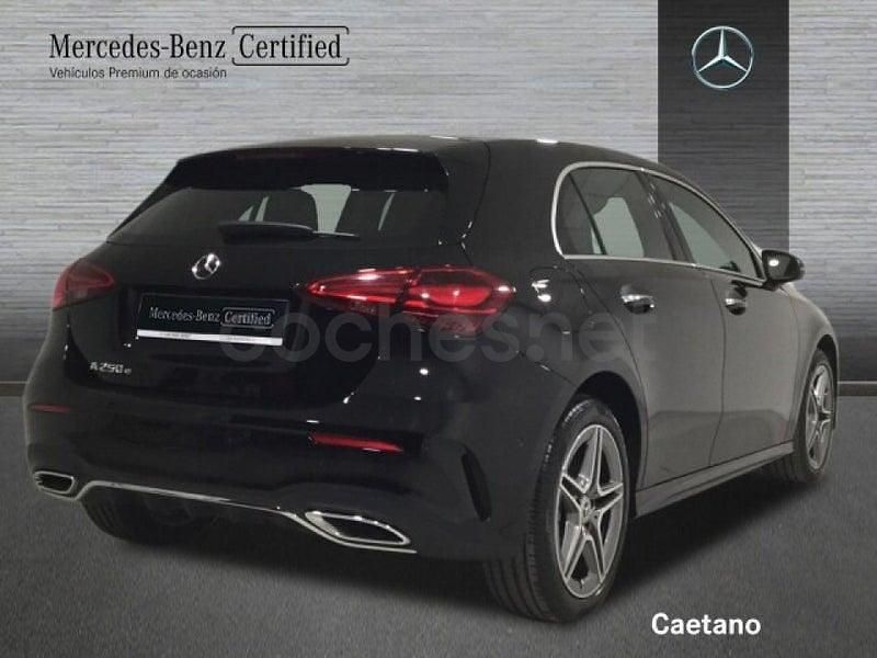 Usado Mercedes A250 218 CV (160 kW) 2024 Negro Berlina