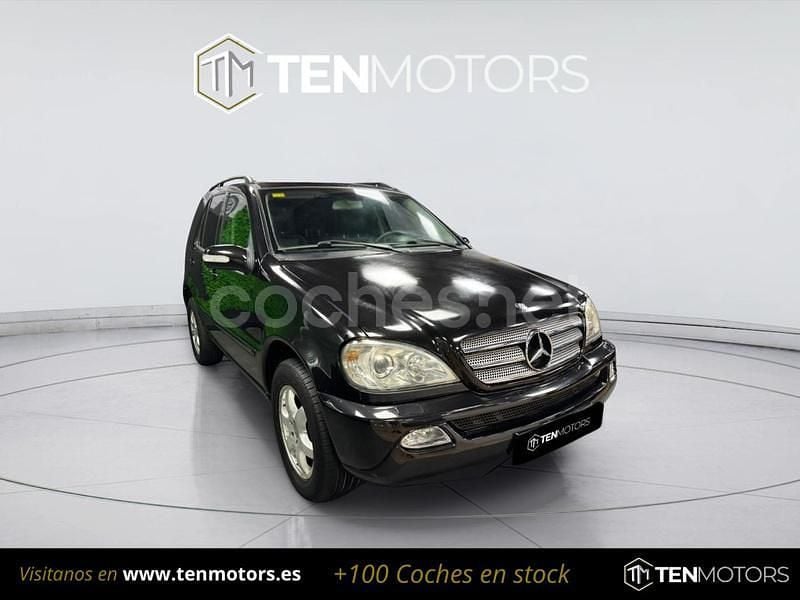 Negro Usado 2004 Mercedes ML270 SUV | 6499 € (Precio justo) - Imagen 1/4