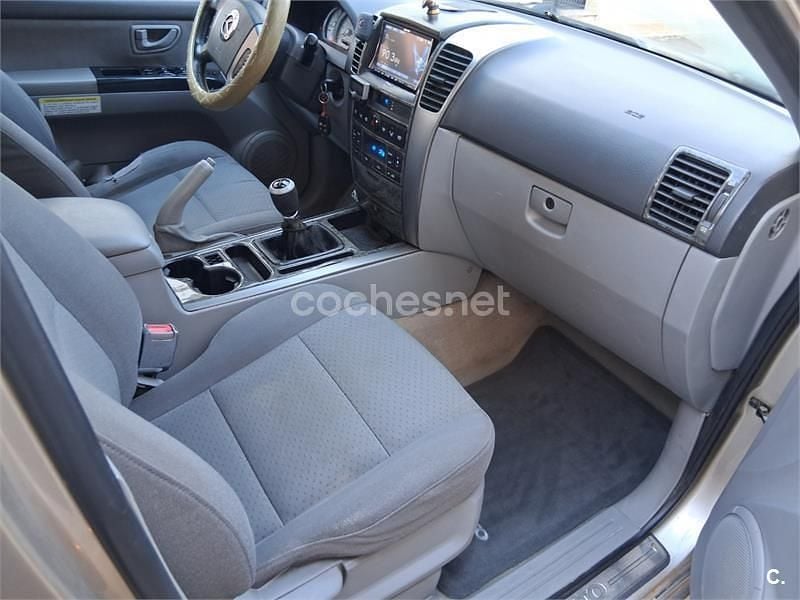 Usado Kia Sorento 140 CV (102 kW) 2005 Beige SUV