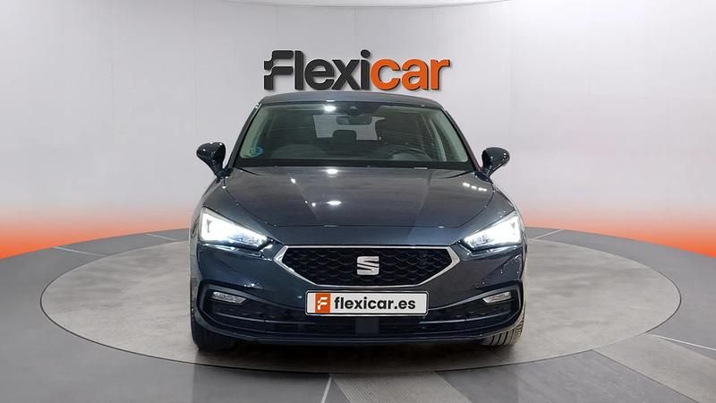 Używany Seat Leon Style 150 KM (110 kW) 2023 Szary Sedan/Limuzyna