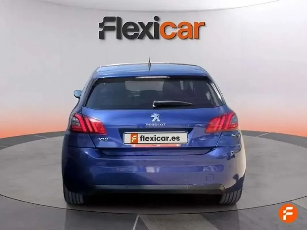Usado Peugeot 308 SW Allure 131 CV (96 kW) 2020 Azul Familiar