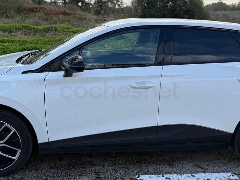 Usado MG MG4 EV Luxury 150 kW (204 CV) 2024 Eléctrico Utilitario