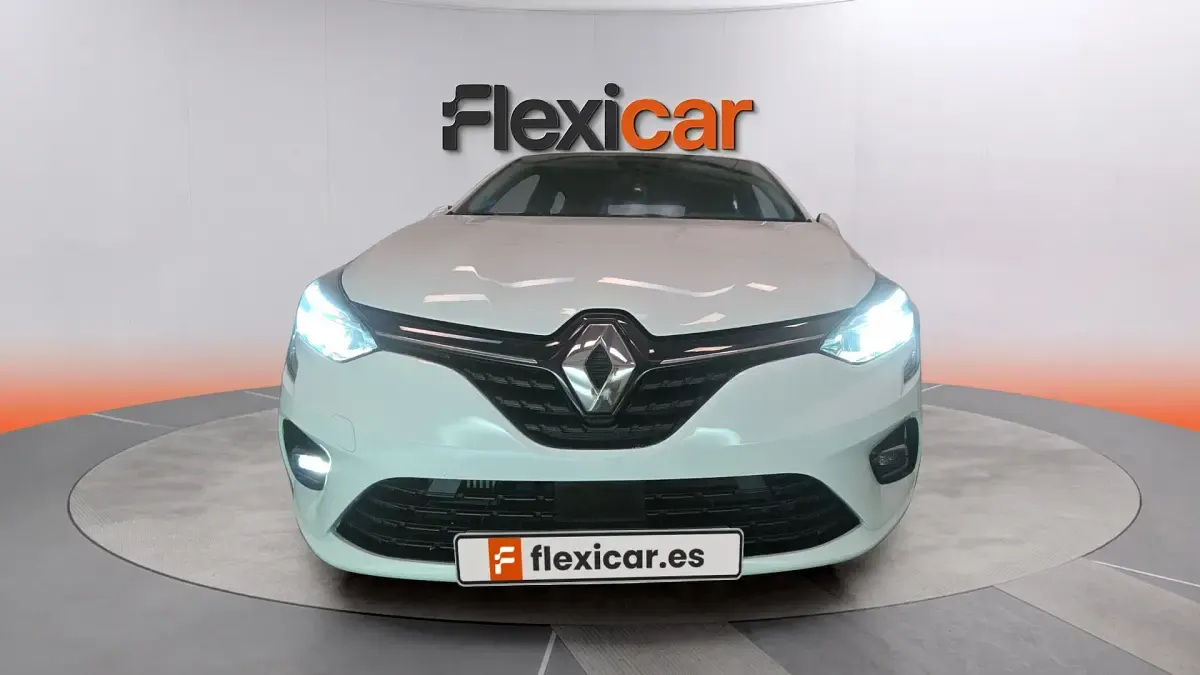 Usado Renault Clio V Business 100 CV (73 kW) 2021 Blanco Berlina