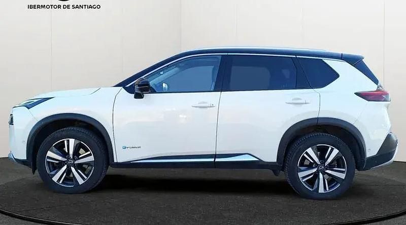 Usado Nissan X-Trail Tekna 213 CV (156 kW) 2023 Lunar white galaxy black SUV