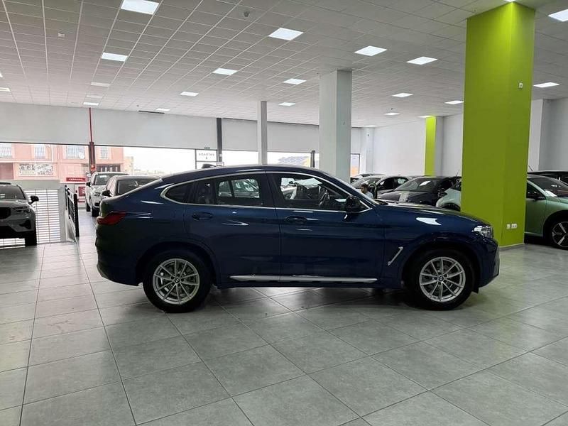 Usado BMW X4 184 HP (135 kW) 2022 Azul SUV