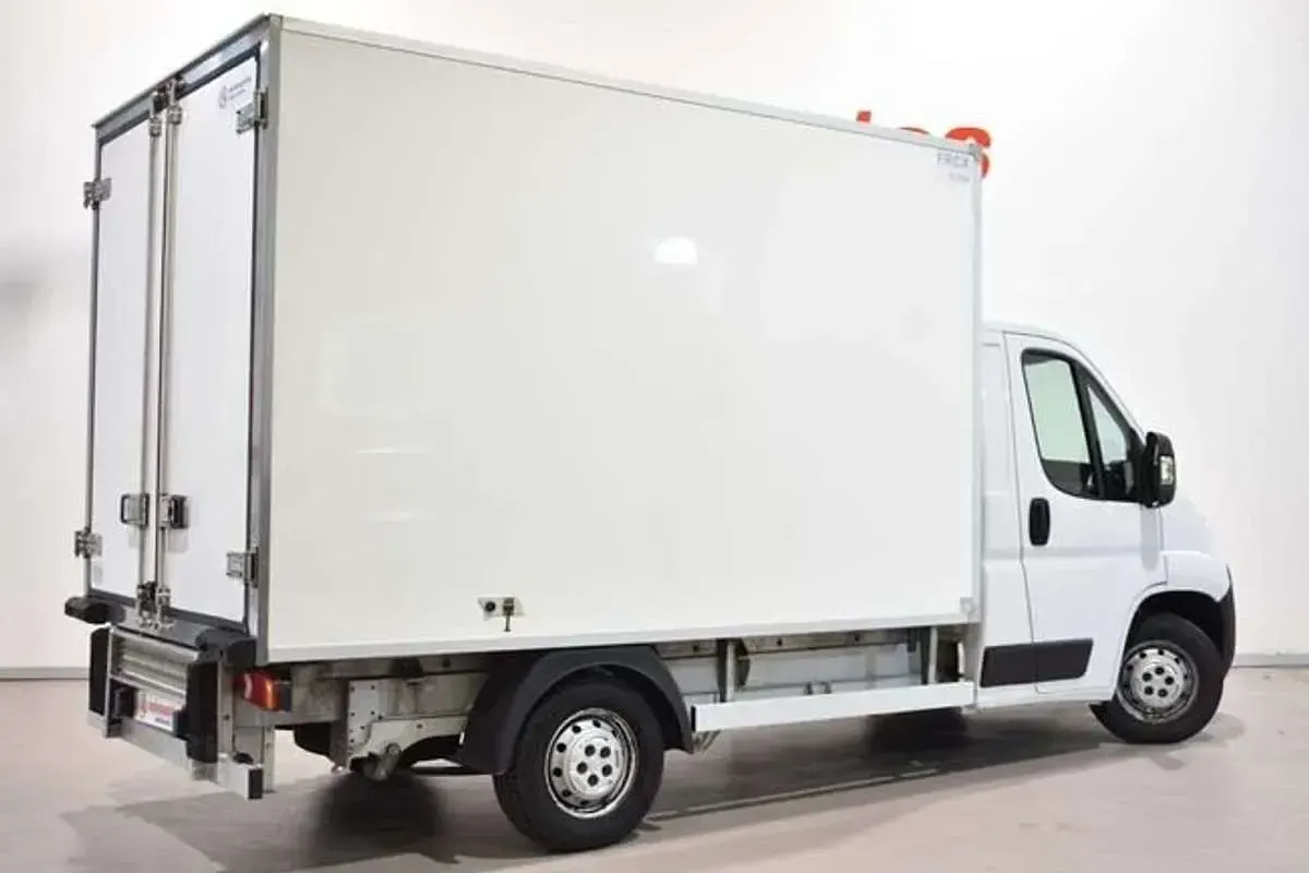 Usado Fiat Ducato 131 CV (96 kW) 2019 Blanco Van