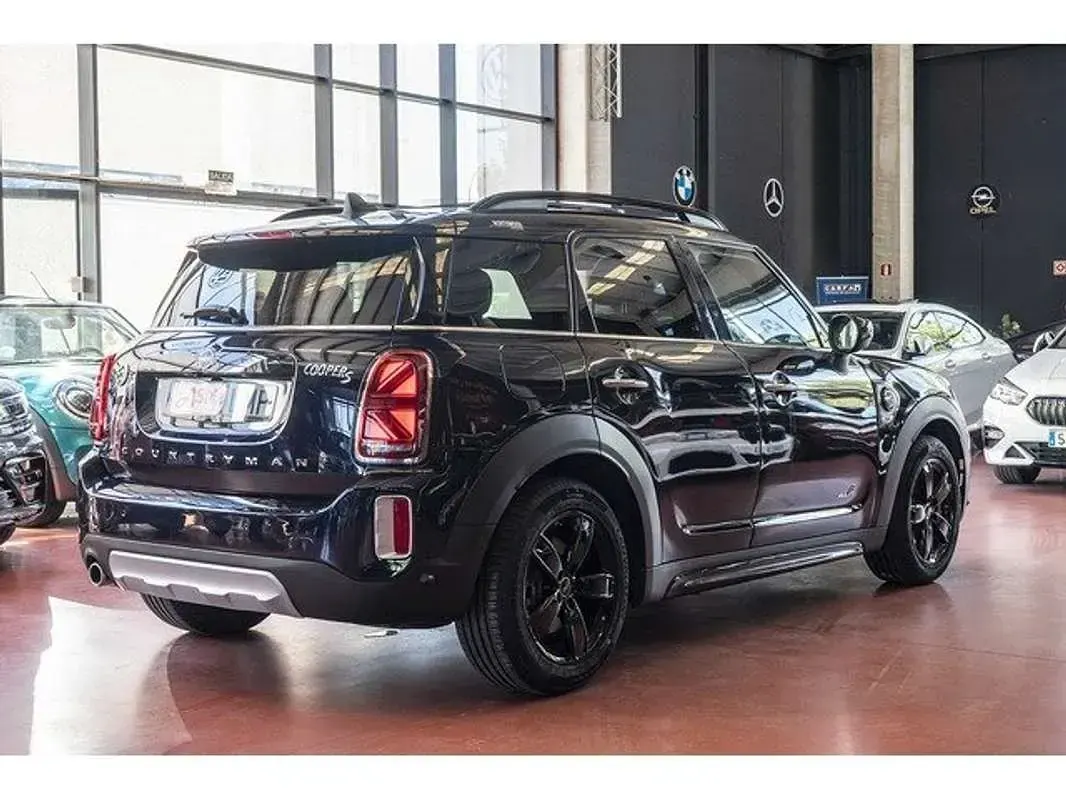 Usado Mini Cooper Countryman 220 CV (161 kW) 2021 Negro SUV