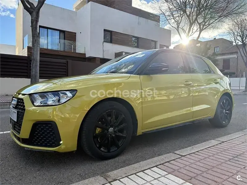 Usado Audi A1 Sportback 116 CV (85 kW) 2019 Amarillo Utilitario
