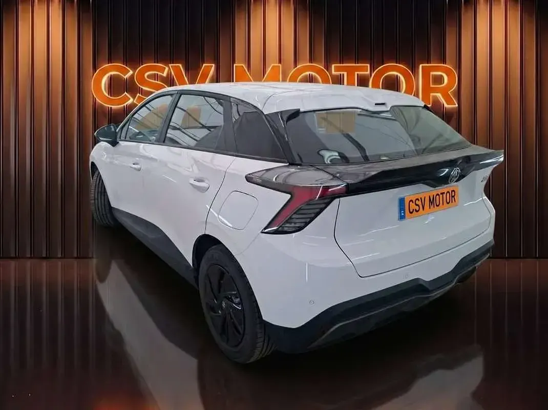 Usado MG MG4 EV 125 kW (170 CV) 2023 Utilitario