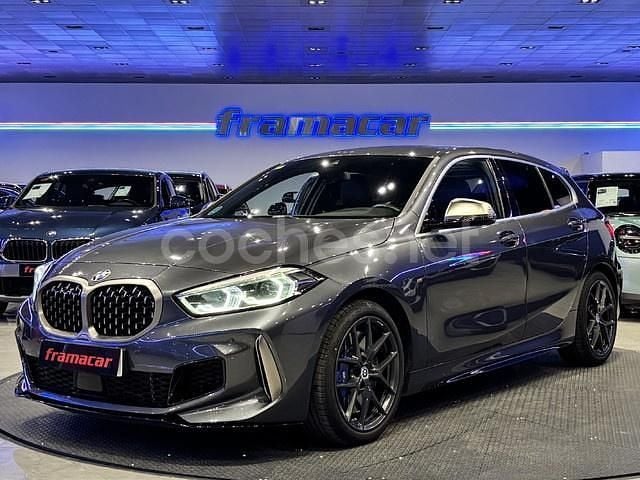 Gris Usado 2020 BMW M135 Executive Utilitario | 34.900 € (Un poco caro) - Imagen 1/4