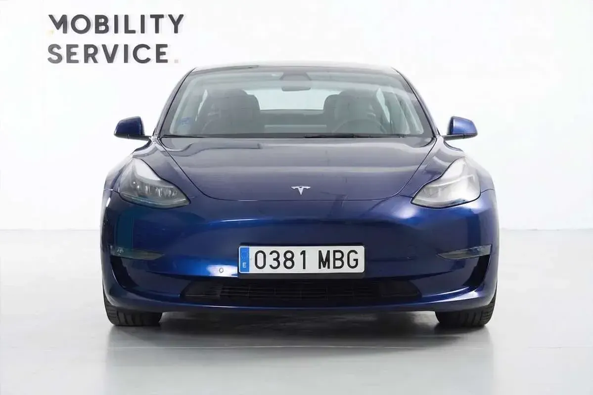 Usado Tesla Model 3 366 kW (498 CV) 2022 Azul Berlina