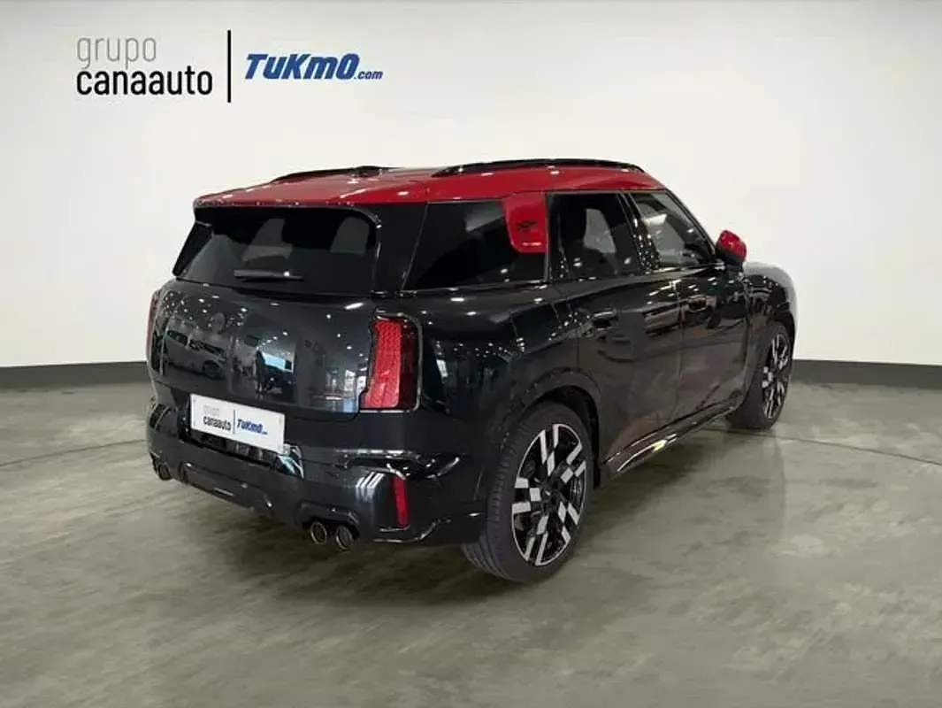 Usado Mini John Cooper Works 300 CV (220 kW) 2024 Negro Utilitario