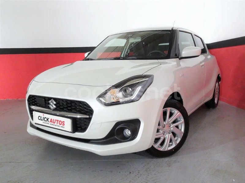 Rojo Usado 2021 Suzuki Swift Berlina | 13.500 € (Precio justo) - Imagen 1/4