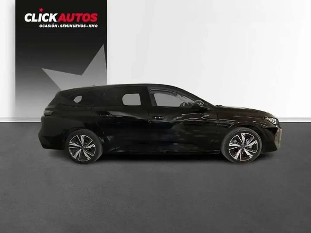 Usado Peugeot 308 Allure 131 CV (96 kW) 2023 Negro Utilitario