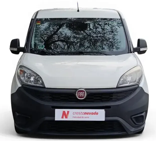 Usado Fiat Doblò 90 CV (66 kW) 2017 Blanco Monovolumen