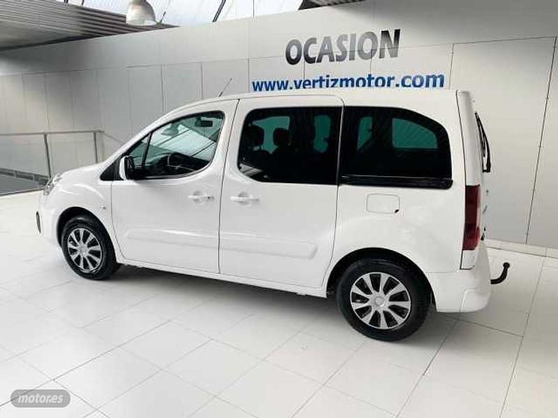 Usado Peugeot Partner 100 CV (73 kW) 2017 Blanco Monovolumen