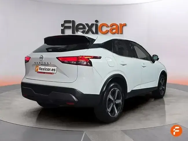 Usado Nissan Qashqai N-Connecta 140 CV (102 kW) 2022 Blanco SUV