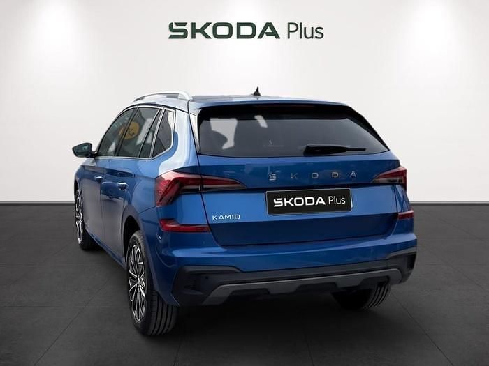 Azul Usado 2024 Skoda Kamiq Selection SUV | 24.450 € (Un poco caro) - Imagen 1/4