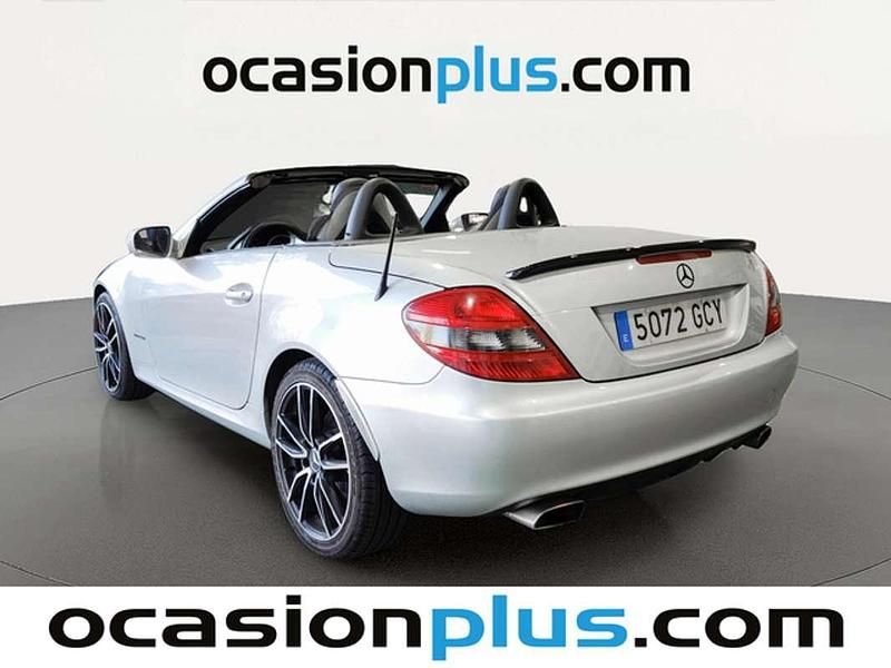 Usado Mercedes SLK200 184 CV (135 kW) 2008 Plateado Descapotable