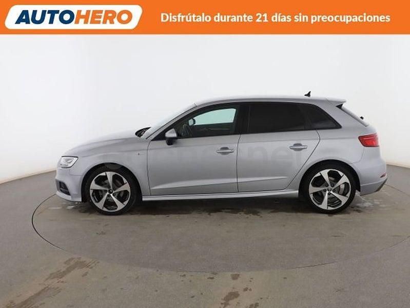 Usado Audi A3 S-Line 116 CV (85 kW) 2019 Gris Berlina
