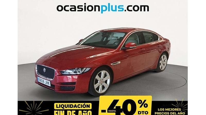 Rojo Usado 2015 Jaguar XE Pure Berlina | 13.990 € (Super precio) - Imagen 1/4