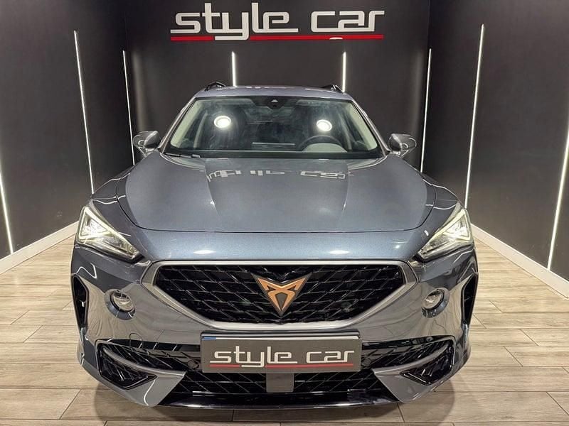 Usado Cupra Formentor 150 CV (110 kW) 2023 Gris / plata SUV